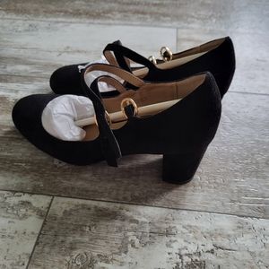 IDIFU Women's Mary Jane Shoes NWOT